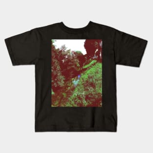 River in the city Kids T-Shirt